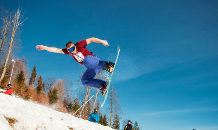 https://www.freepik.com/free-photo/man-boarder-jumping-his-snowboard-against-backdrop-mountains_7927118.htm#fromView=search&page=1&position=7&uuid=b0d39bc6-7e50-42fc-985f-5fffbdc06f97&query=The+Legacy+of+the+1928+Winter+Olympics+in+Saint+Moritz