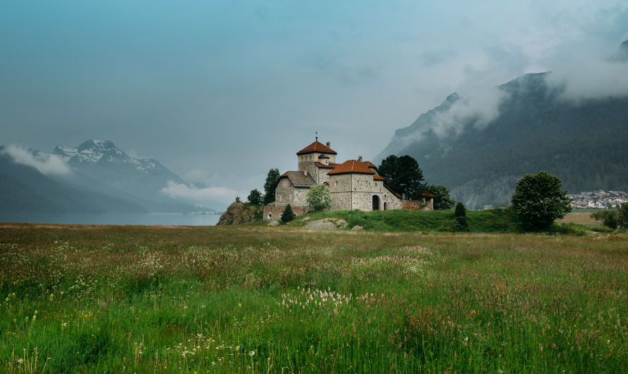 Luxury Nature Retreats in Saint Moritz’s Scenic Landscapes