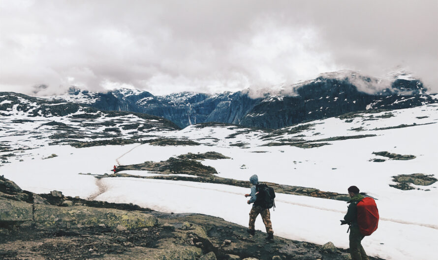 Beginner-Friendly Ways to Explore St. Moritz Glaciers