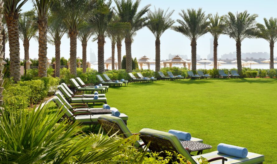 How Luxury Hotels Personalize Guest Experiences at Scale